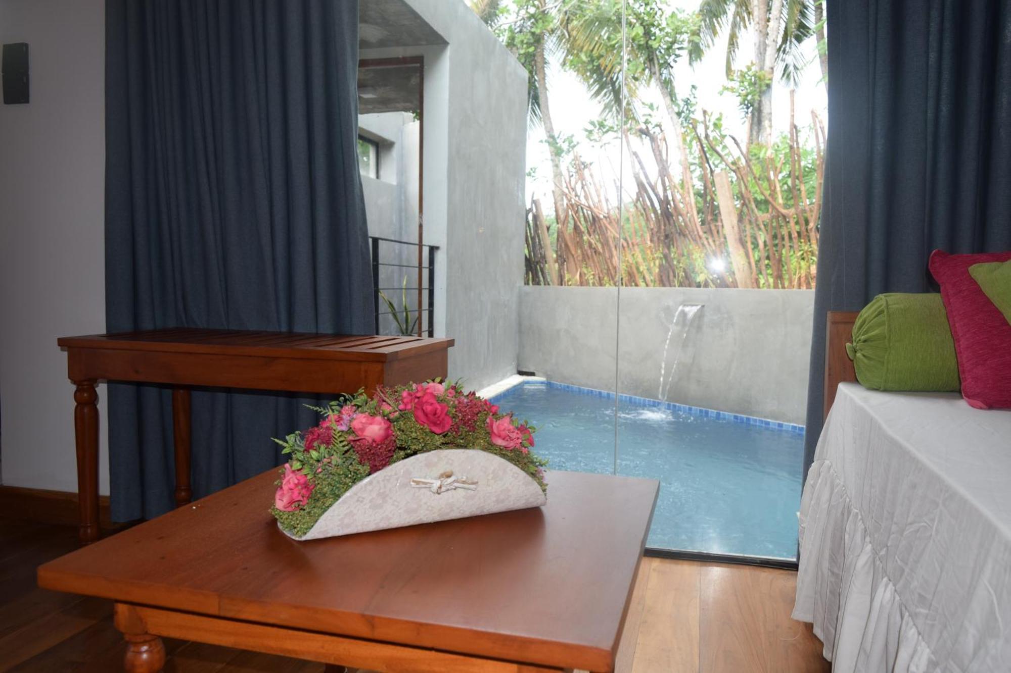 Muthu Nila Villas- Mirissa Exterior foto